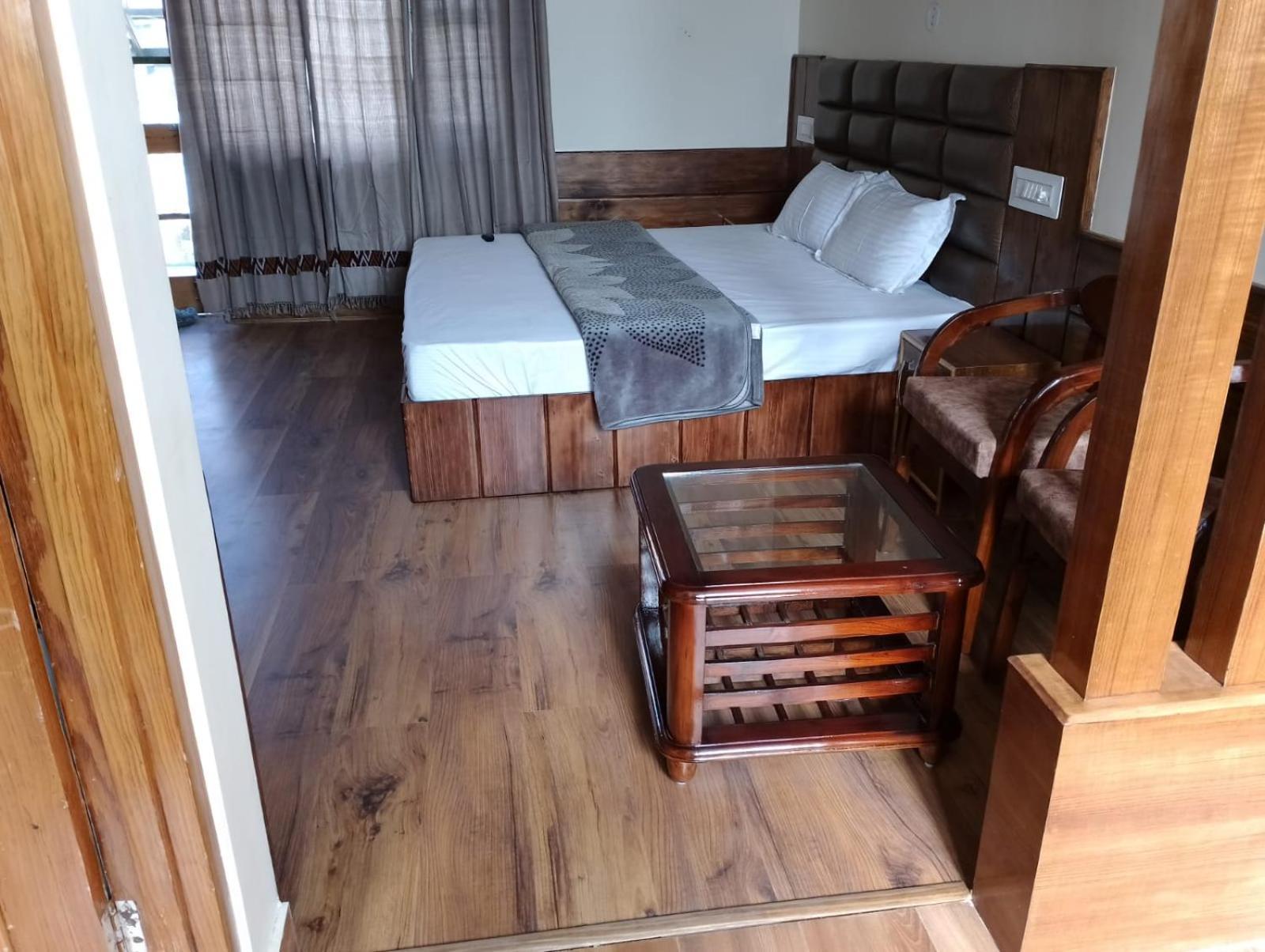 Mathan View Homestay - 3Min Drive To Kullu-Manali Airport Shamshi 外观 照片